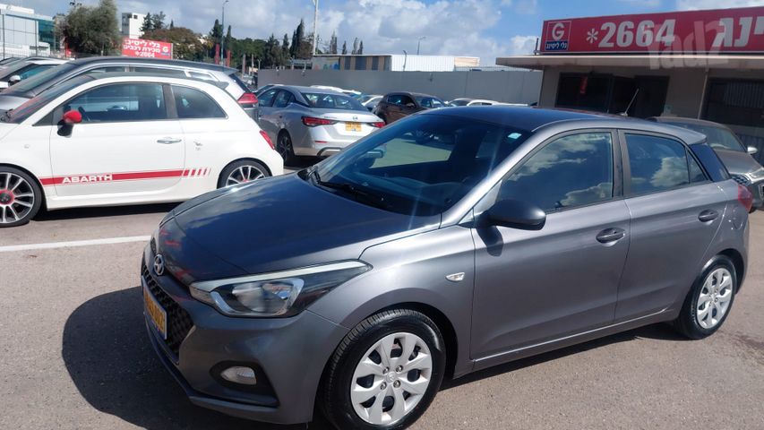 יונדאי i20