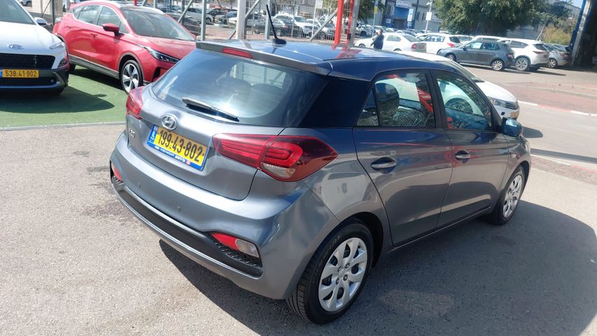 יונדאי i20