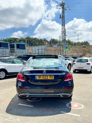 מרצדס-בנץ E-class