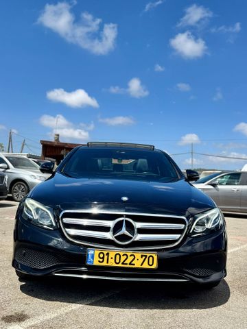 מודעת רכב מרצדס-בנץ E-class