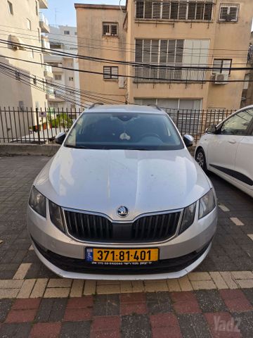 סקודה אוקטביה