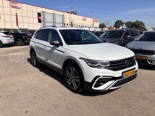 פולקסווגן טיגואן אולספייס