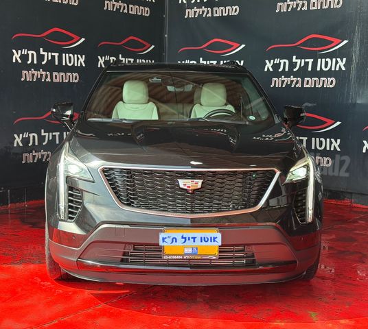 מודעת רכב קאדילק XT4