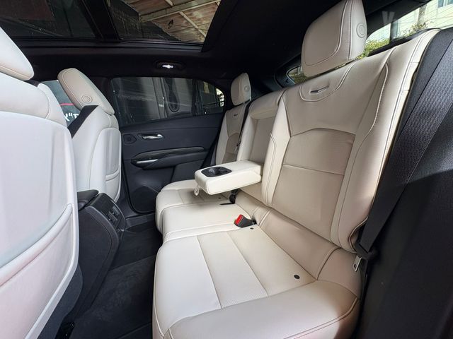 קאדילק XT4