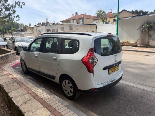 דאצ'יה לודג'י