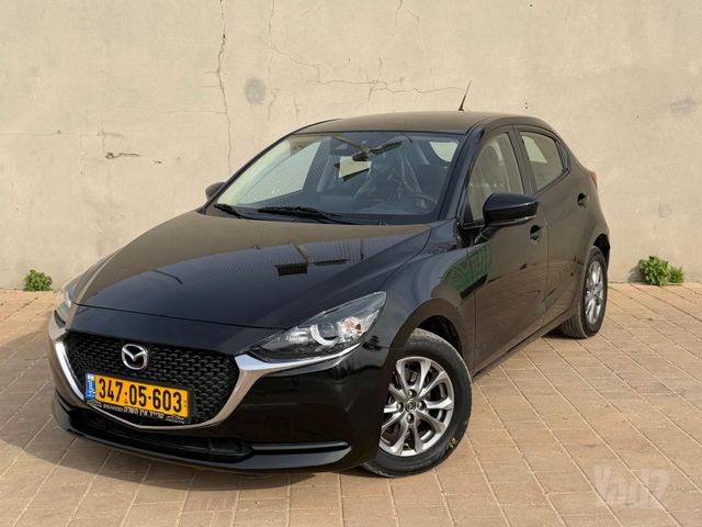 מודעת רכב מאזדה 2