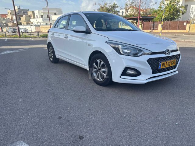 מודעת רכב יונדאי i20 1