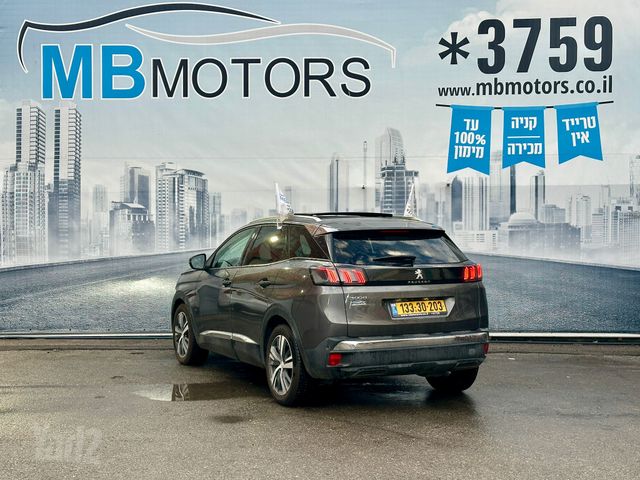 פיג'ו 3008