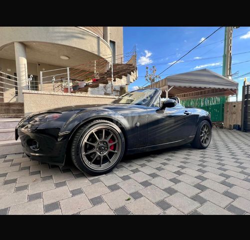 מאזדה MX-5