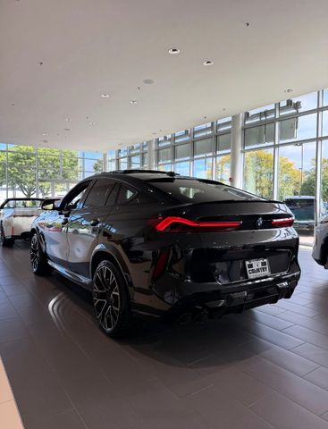 ב מ וו X6 M
