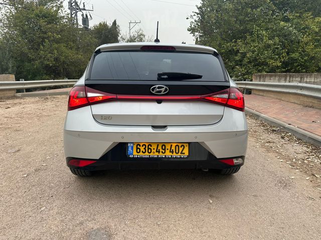 יונדאי i20