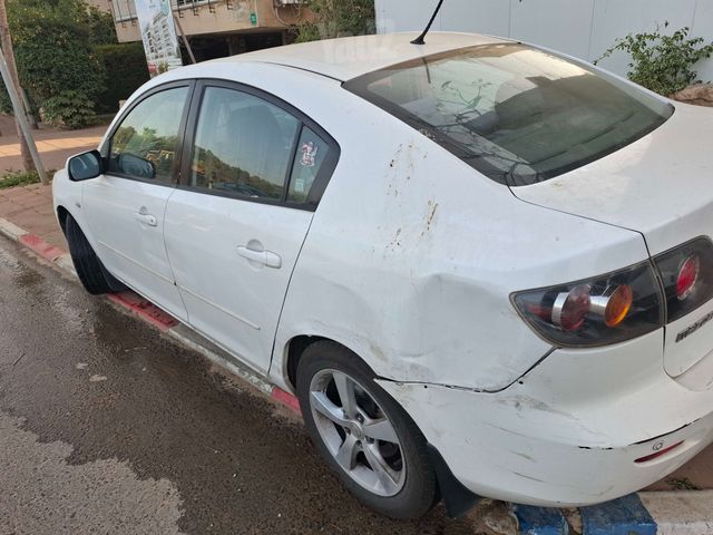 מאזדה 3