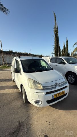 מודעת רכב סיטרואן ברלינגו 