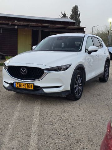 מודעת רכב מאזדה CX-5