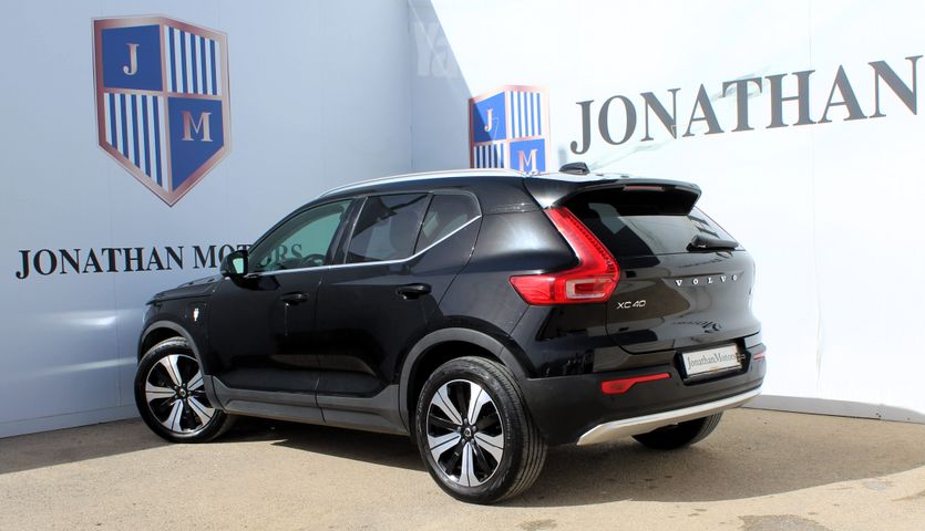 וולוו XC40