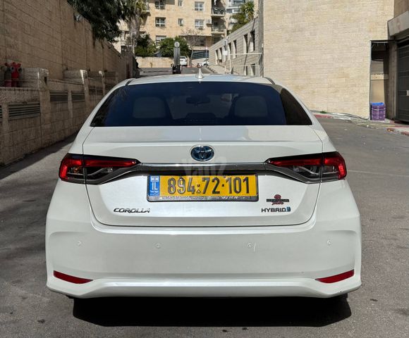 טויוטה קורולה