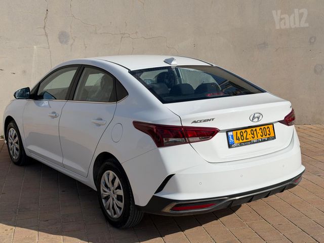 יונדאי אקסנט i25
