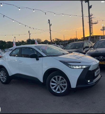 טויוטה C-HR