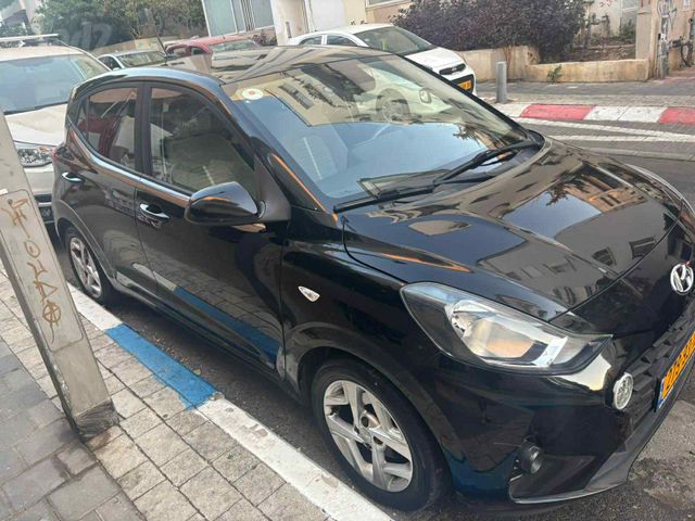 יונדאי i10