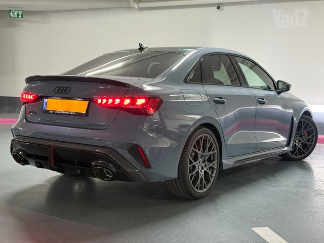 אאודי RS 3