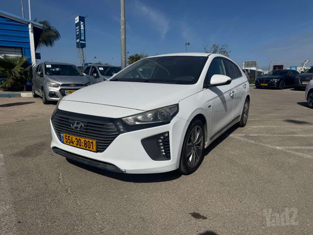 יונדאי איוניק