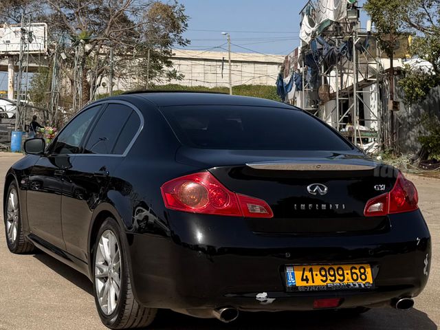 אינפיניטי G37