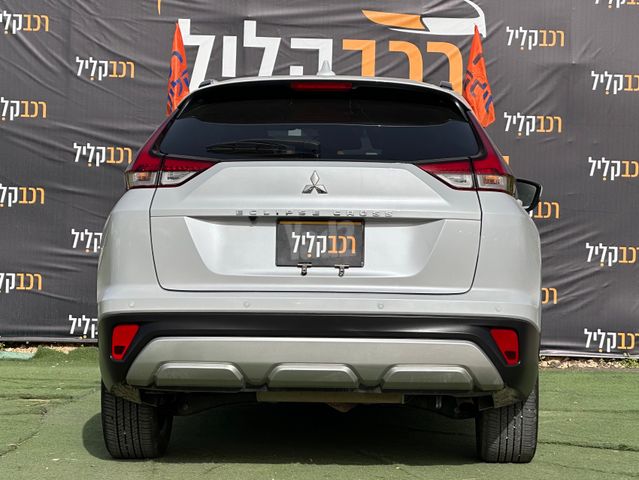 מיצובישי אקליפס קרוס