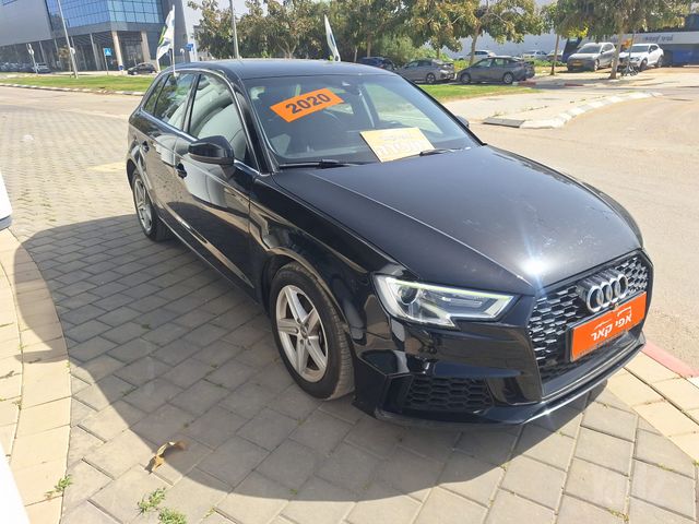 אאודי A3