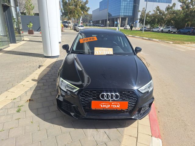 אאודי A3