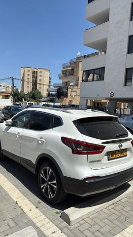 ניסאן קשקאי