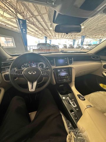 אינפיניטי QX50