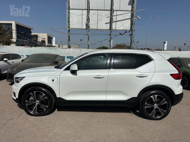 וולוו XC40