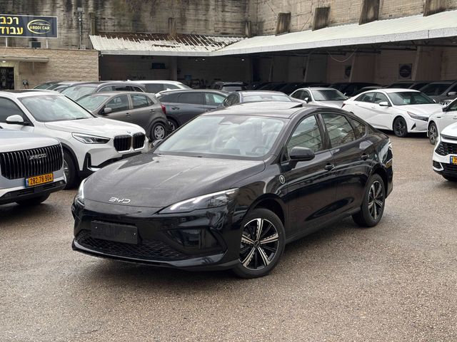 מודעת רכב בי.ווי.די סיל 5