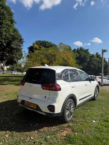 קיה נירו פלוס
