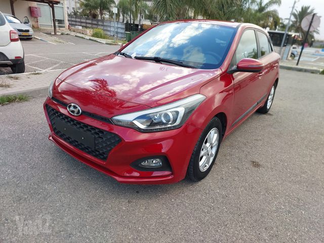 מודעת רכב יונדאי i20