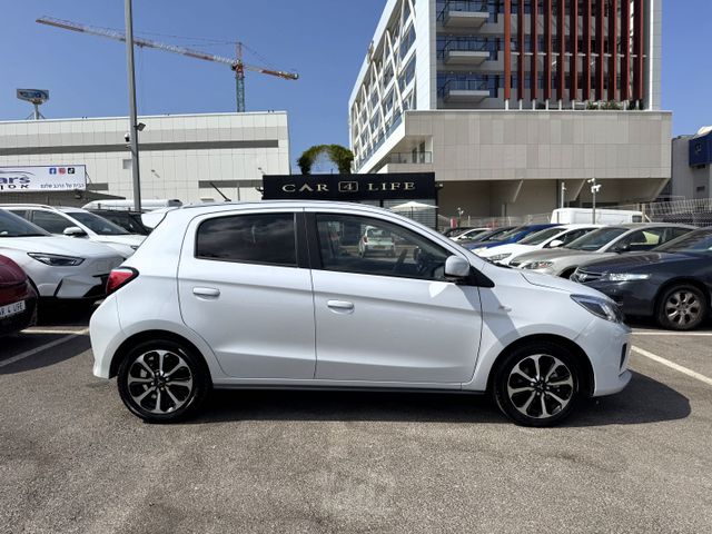 מיצובישי ספייס סטאר