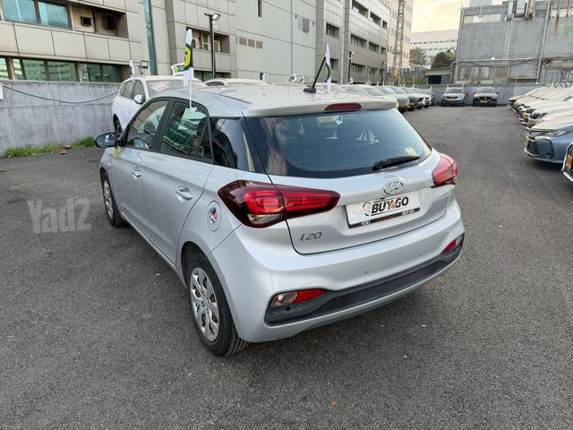 יונדאי i20
