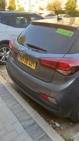 יונדאי i20