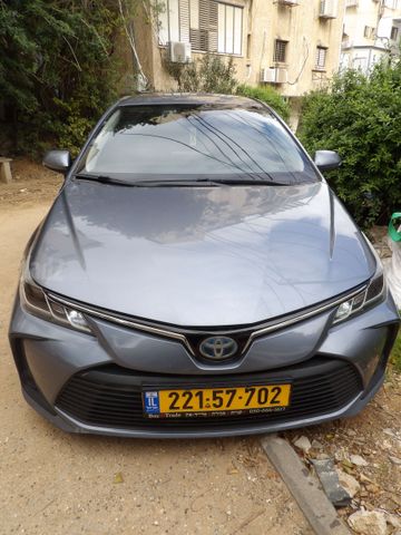 מודעת רכב טויוטה קורולה