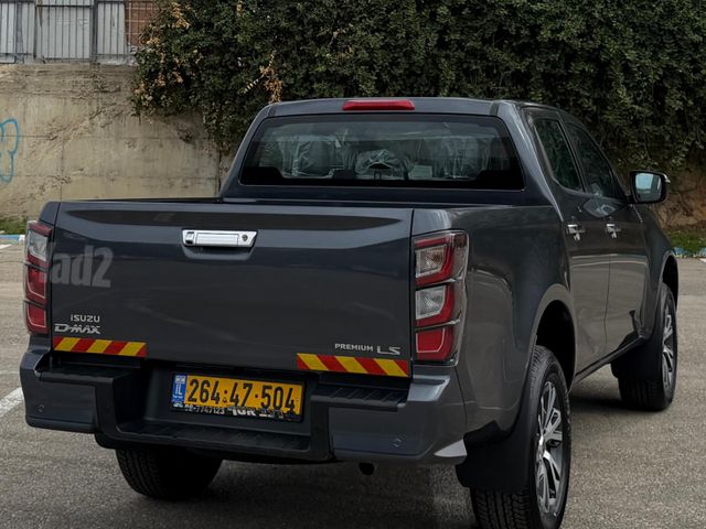 איסוזו די-מקס