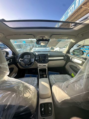 וולוו XC40