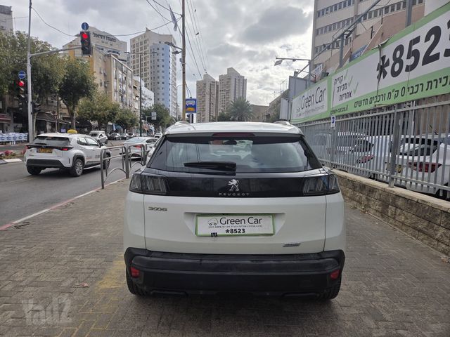 פיג'ו 3008