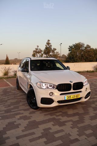ב מ וו X5