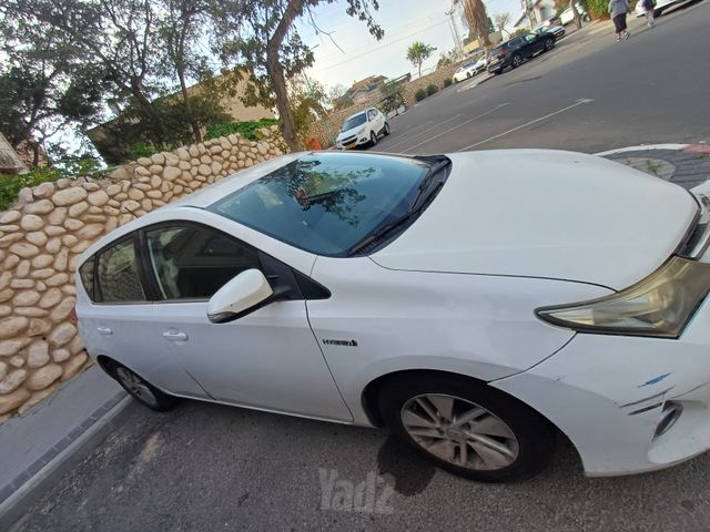 טויוטה אוריס