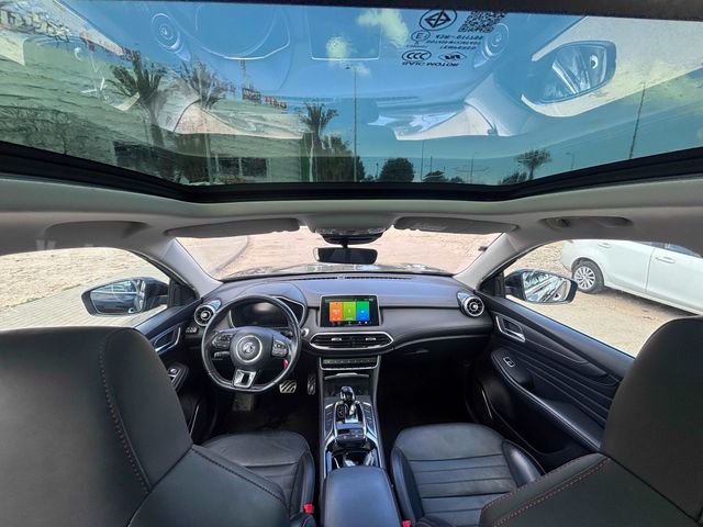 אם ג'י EHS PHEV