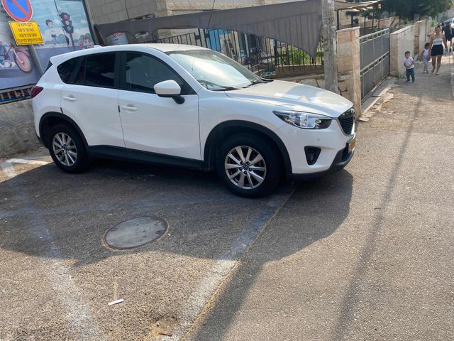 מודעת רכב מאזדה CX-5