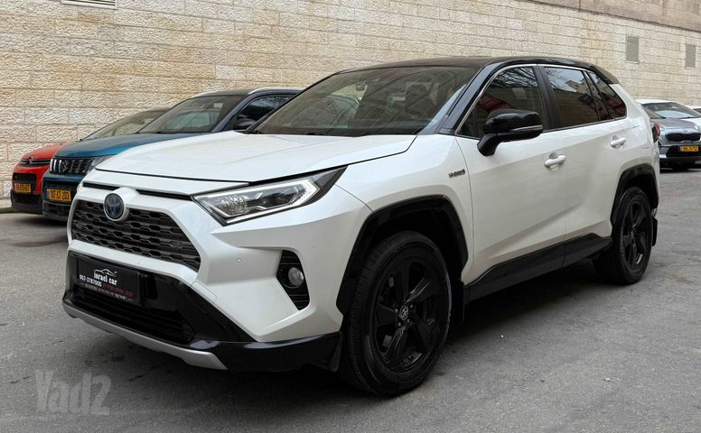 טויוטה RAV4