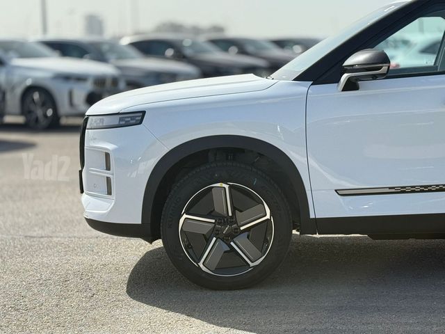 ג'אקו J7