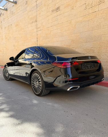 מרצדס-בנץ E-class