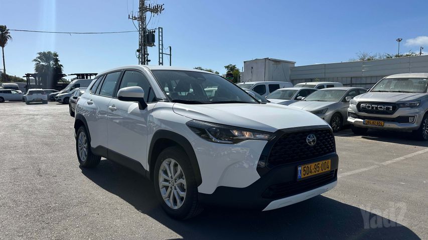 טויוטה קורולה קרוס